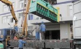 东莞勤捷搬运服务公司 专业虎门EDM放电加工机装卸搬运与全方位保洁服务